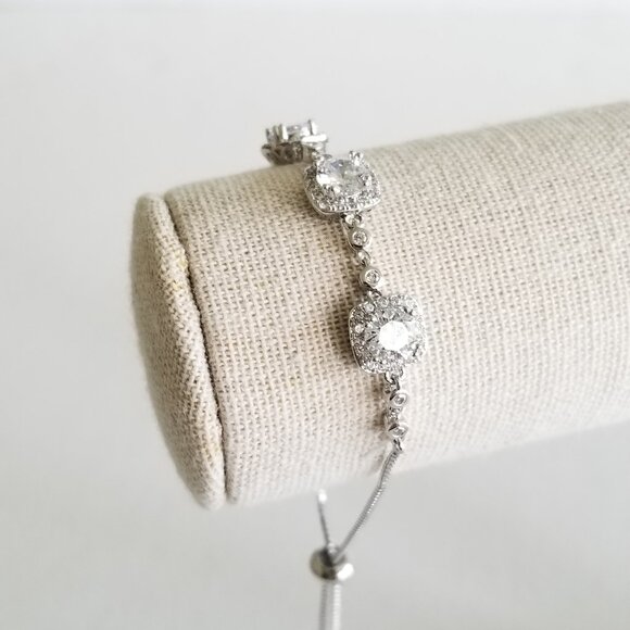 Cubic Zirconia Tennis Bracelet - NEW - Picture 3 of 7